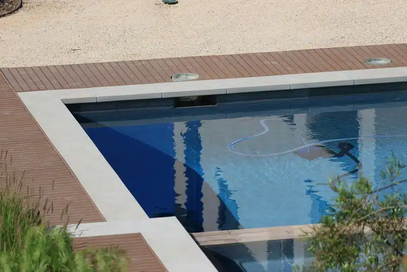 piscine à entretenir